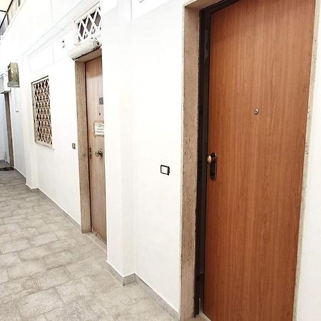 Urban Homy - Bari Centro Exterior photo